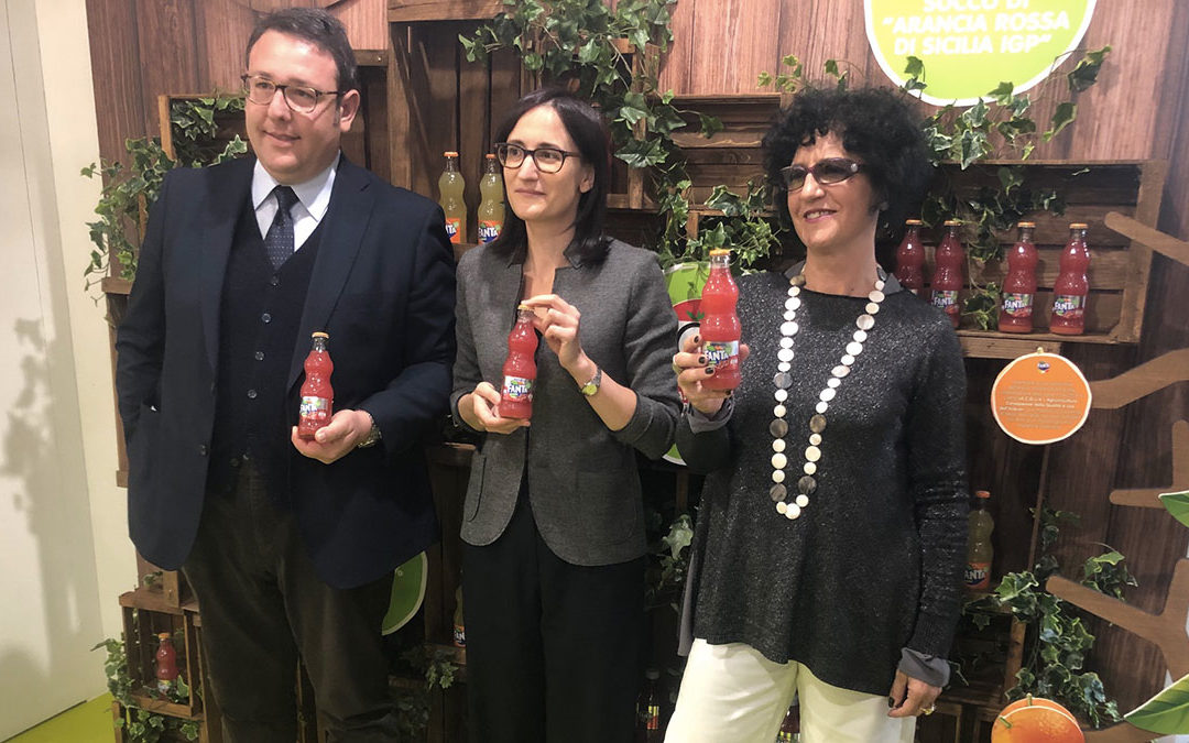 Presentata a Tuttofood la nuova Fanta con succo di Arancia Rossa di Sicilia IGP